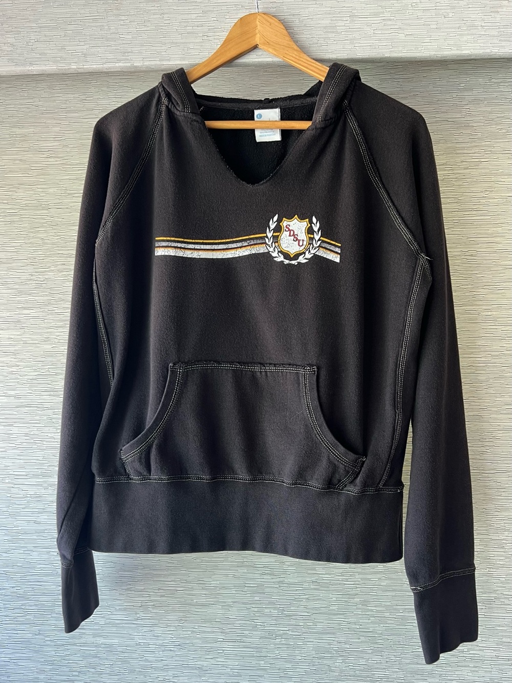 SDSU Black V-neck Hoodie Sweatshirt with Red, Gold & White Crest Stripe❤️🖤